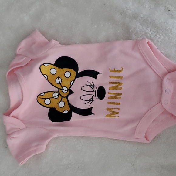 Onsies - Picture 4 of 6